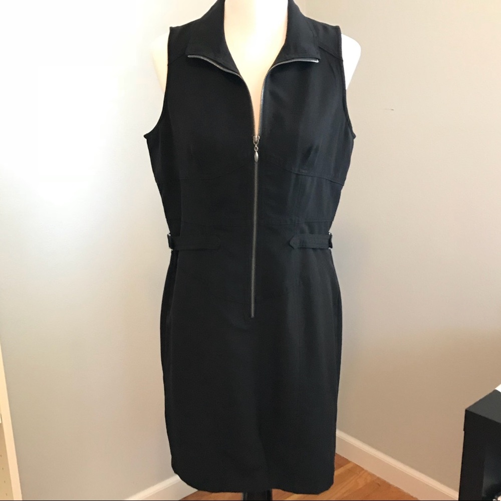 Sharagano Seamed Fitted Dress